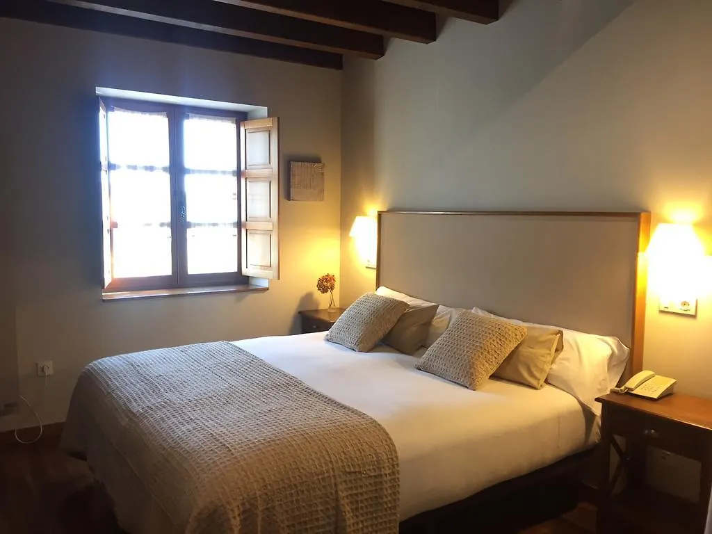 El Coto Hotel Restaurante Βιτόρια-Γκαστέις 2*,